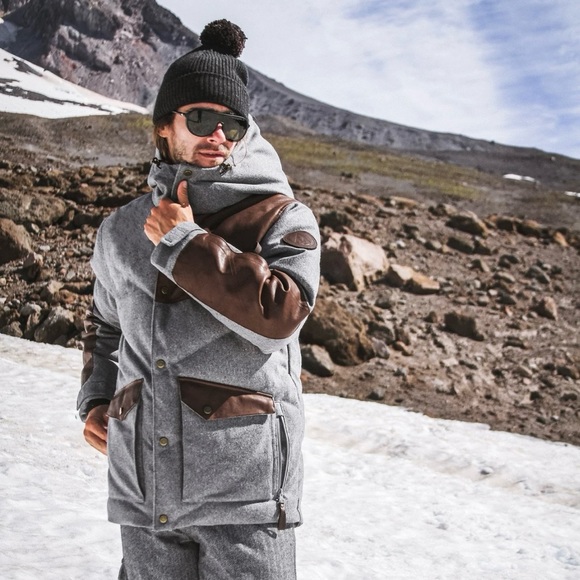 Alps and Meters Downhill ‘27 Jacket - Picture 3 of 7